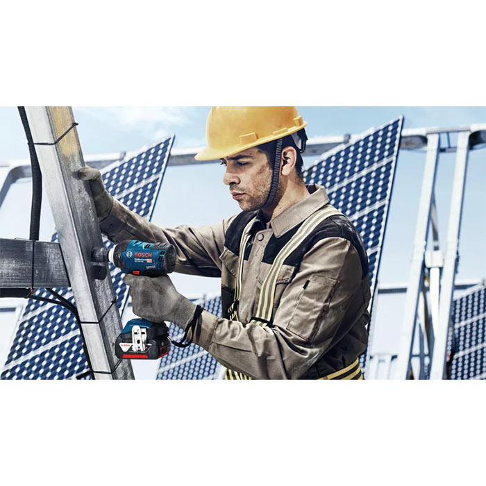Bosch-aku-udarni-odvrtac-GDS-18V-400-2x5Ah-0-6019K0-020.jpg