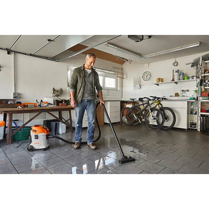 Stihl-usisivac-SE-33-SE010124413.jpg