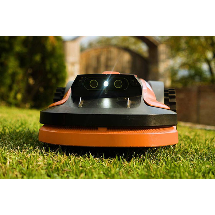Villager-Robot-Kosacica-QUIX-Oculus-500-1.jpg